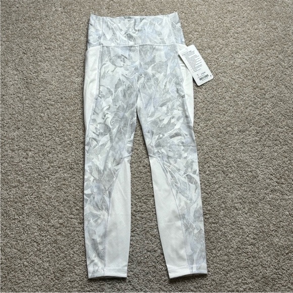 lululemon athletica Pants - Lululemon Breezy Dot Tight *25"
